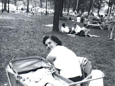 19560800a Burnham Picnic