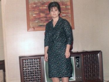 19661027a Burnham Birthday Irene 33rd