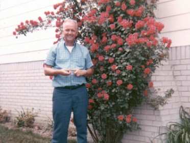 19710700a Burnham Garden House Charwood Sterling Heights Michigan