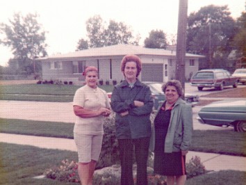 19720600b Burnham Jamrisko Pelletier Pets GiGi