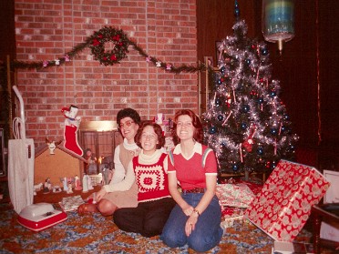 19771225a Boblenz Holiday Christmas House Blackstone Sterling Heights Michigan