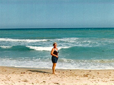 19850700a Burnham Trip Summer Irene John Sr Florida