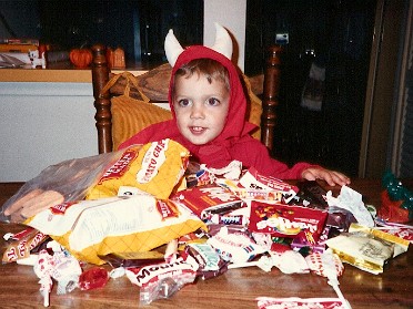 19871031a Burnham Cove Holiday Halloween House Park Place Condo Sterling Heights Michigan