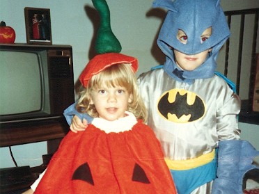 19891031a Burnham Holiday Halloween House Mair Sterling Heights Michigan