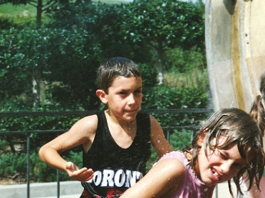 19950713g Burnham Trip Universal Studios Florida