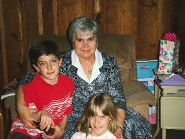 19970511a Blair Burnham Holiday Mothers' Day House Mair Sterling Heights Michigan