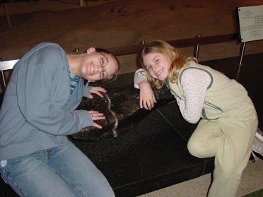 20010417c Burnham Szandzik Trip East Coast American Museum Of Natural History Dinosaurs And Other Mostly Extinct Stuff New York City