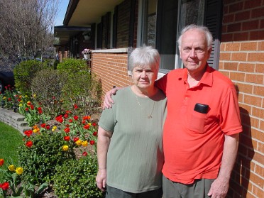 20010426a Burnham John Sr Irene Flowers House Shannon Sterling Heights Michigan