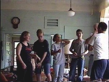 20010825a Burnham Church Youth Group At The Schoolhouse