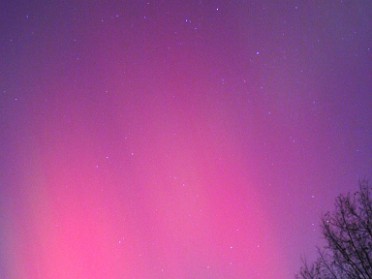 20011106b Burnham Trip Aurora Borealis Early Morning Backyard Views Enhanced Michigan
