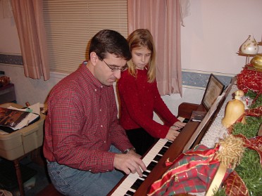 20011224c Burnham Szandzik Holiday Visiting Early Christmas