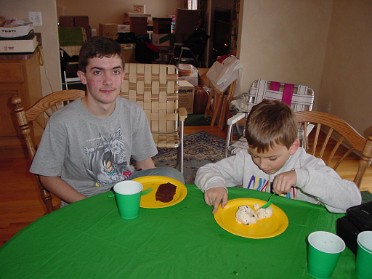 20020105a Belan Blair Burnham Birthday House Dan 17th Pam Tom Moving Day