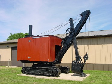 20020526b Burnham Mantey Trip High School Graduation Jennifer Huber Museum Steam Shovel Restoration Ohio