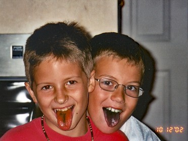 20021012a Blair Justin Friends