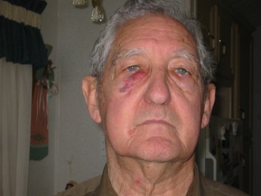 20051224c Boblenz Crime Jim Mugging Aftermath House Mobile Home Daisy Drive Kissimmee Florida