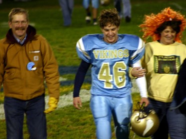 20061013a Mantey School Sport Football Jacob River Valley Parent Night