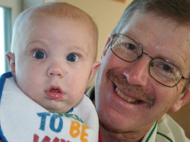 20081004c Mantey McMahan Peyton And Grampa