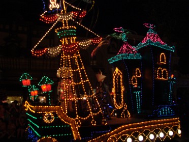 20090403a Burnham Trip Disney Magic Kingdom Spectromagic Parade Florida