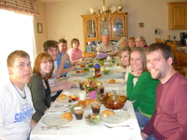 20090412a Baldwin Blair Burnham Campbell Richardson Holiday Easter Birthdays Party Josh 26th Justin 15th