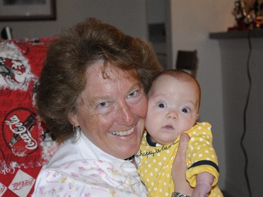 20100327b Boblenz Burnham Campbell Trip Saturday Night Gummie Camera Apartment Global Circle Orlando Florida