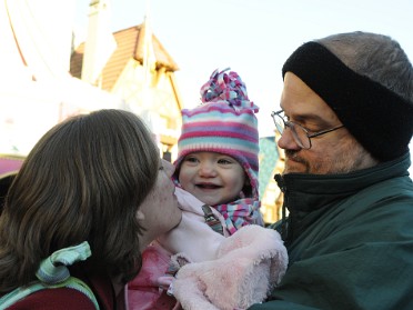 20101227a Blair Burnham Campbell Mantey Trip Disney Magic Kingdom Monday Florida