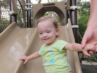20110815b Burnham Campbell Trip Lily Visiting Day 2 Late Disney Animal Kingdom Lodge Ale House Florida