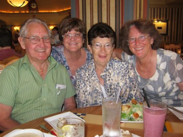 20120324a Boblenz Burnham Mantey Trip Lunch Abuelo's Dinner Disney Captain's Grille Yacht Club Hollywood Studios Awards Florida