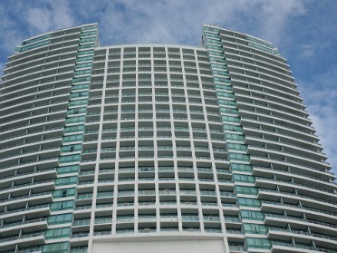 20130714a Burnham Trip Sunday Morning Poolside Hollywood Florida