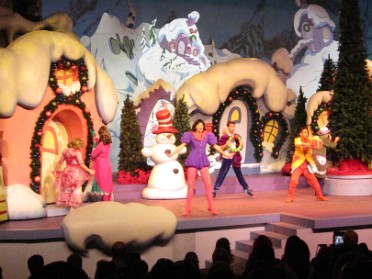 20131221a Burnham Trip Universal Studios Shows Grinchmas And Sinbad Florida