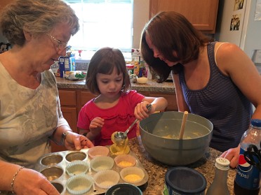 20160217a Boblenz Bourland Burnham Campbell Trip House Mystery Circle Chili Corn Bread Muffins Lunch Florida