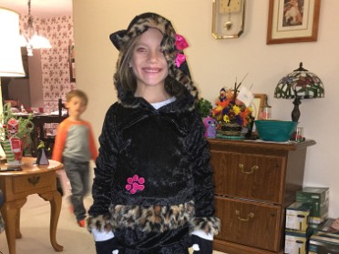 20171031a Bourland Burnham Campbell Trip Holiday Halloween House Shannon Sterling Heights Michigan