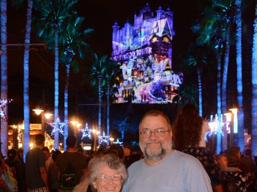 20171111c Burnham Trip Holiday Christmas Disney Hollywood Studios Tower Of Terror Projection Lights Florida