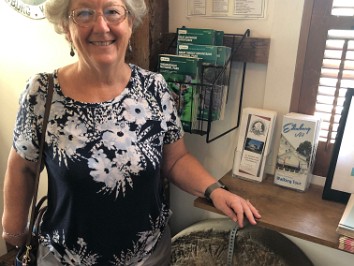 20200826a Burnham Wilderness Road