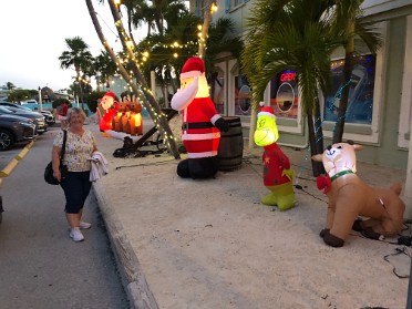 20221210b Burnham Trip Dinner Lazy Days South Marathon Florida