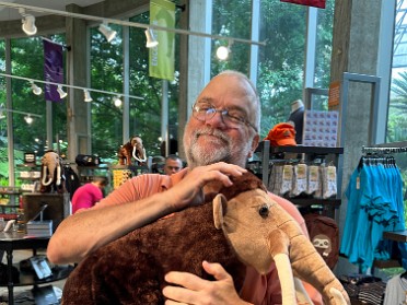 20230607x Burnham Trip Western US Grand Circle Tour Visitor Center La Brea Tar Pits Los Angeles California