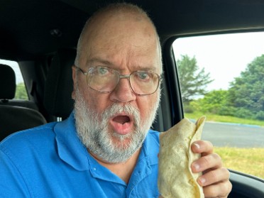 20230610o Burnham Trip Western US Grand Circle Tour Lunch Orick California