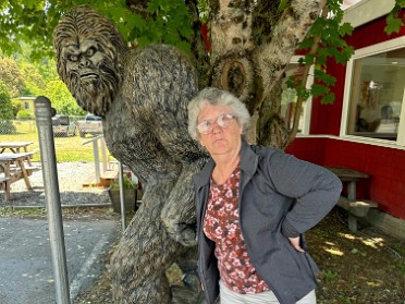 20230612u Burnham Trip Western US Grand Circle Tour Sasquatch Lunch Hiouchi California