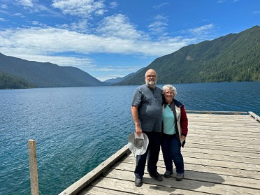 20230615w Burnham Trip Western US Grand Circle Tour Lunch Lake Crescent Lodge Olympic National Park Washington