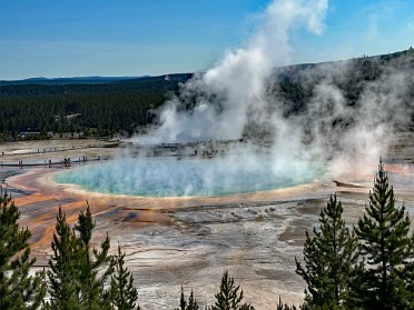 20230626k Burnham Trip Western US Grand Circle Tour Hike Grand Prismatic Overlook Yellowstone National Park Wyoming
