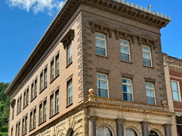 20230701t Burnham Trip Western US Grand Circle Tour Shopping Deadwood South Dakota