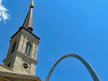 20230711w Burnham Trip Western US Grand Circle Tour Basilica Of Saint Louis Missouri