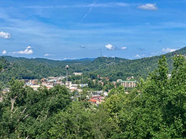 20230813b Burnham Fletcher Trip Gatlinburg Tennessee