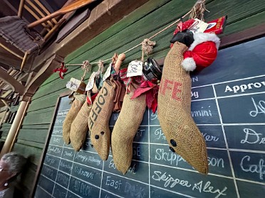 20241220b Burnham Trip Holiday Christmas Jingle Cruise Disney Magic Kingdom Florida