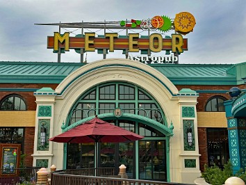 20250421ad Burnham Trip Epic Universe Celestial Park Meteor Astropub Florida