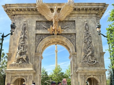 20250421c Burnham Trip Epic Universe Harry Potter Ministry Of Magic Florida