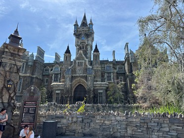 20250421d Burnham Trip Epic Universe Dark Universe Florida