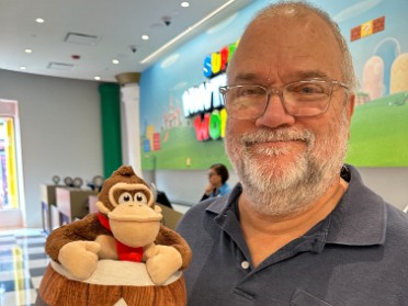 20250513a Burnham Trip Universal Islands Of Adventure Comic Strip Cafe Lunch Florida