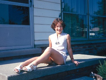 19730800a Boblenz Vicki Demley Mt Clemens Michigan