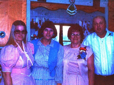 19790601d Bishop Boblenz High School Graduation June Cousin Laura