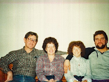 19821225c Boblenz Burnham Holiday Christmas Presents Royal Oak Apartment Michigan